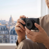 Which accessories do you need for travel photography?